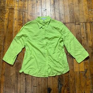 Foxtcroft Shirt Top Women's Size 12‎ Green Shaped Fit Swiss Dot Button Front
